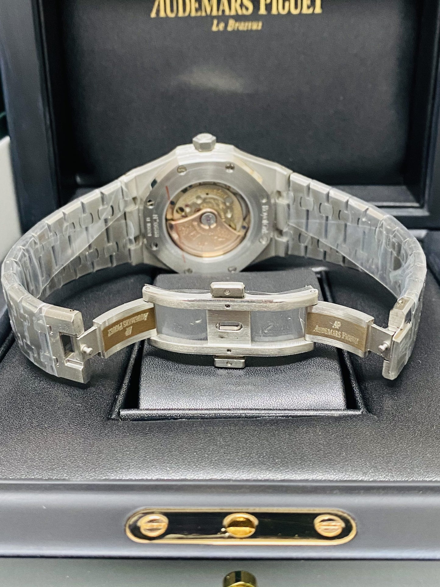 Audemars Piguet replica royal oak jumbo 15510ST green dial