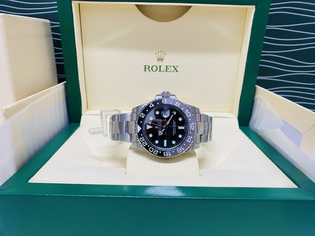 Rolex replica GMT-Master II 126710GRNR oyster