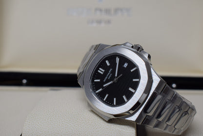 Patek Philippe replica nautilus 5711 black dial acciaio