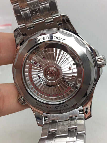 Omega replica Seamaster Diver 300M grey