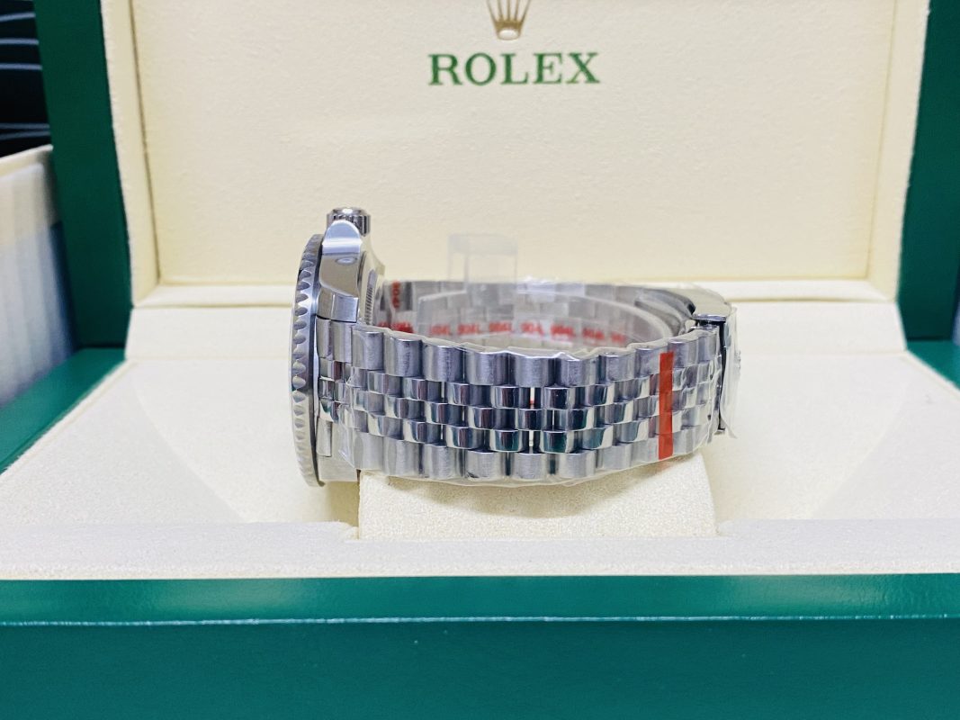 Rolex replica GMT-Master II 126710GRNR jubilèè