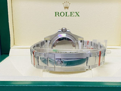 Rolex replica GMT-Master II 126710GRNR oyster