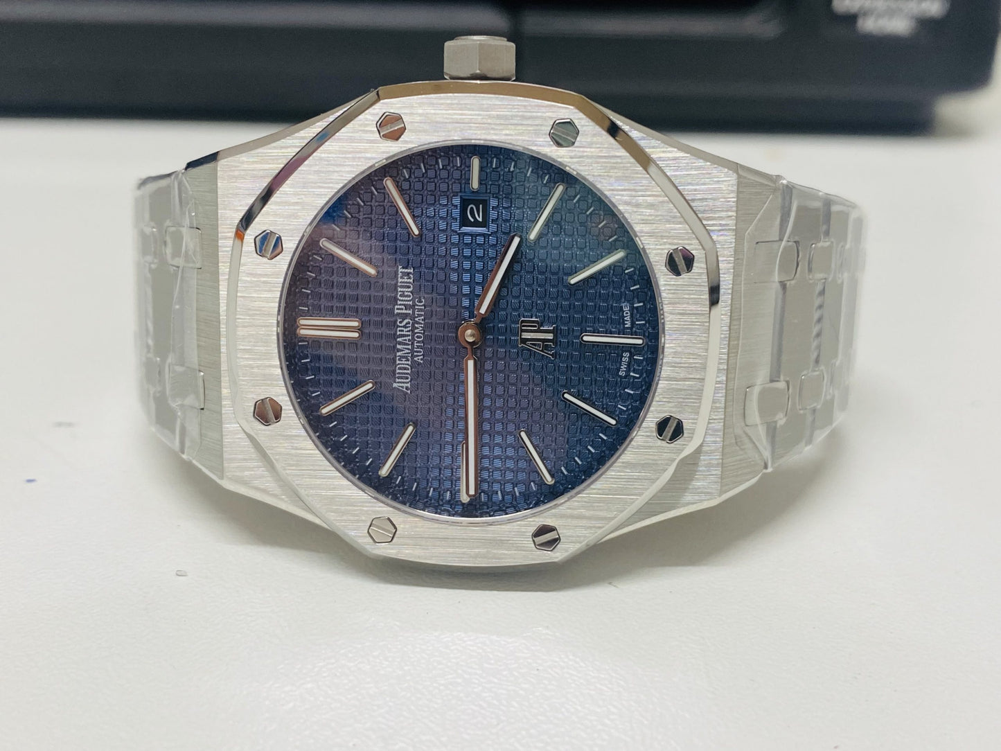 Audemars Piguet replica royal oak 15202ST blue dial