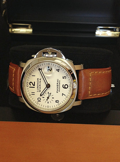 Panerai replica Luminor Marina 40mm PAM00049 white dial