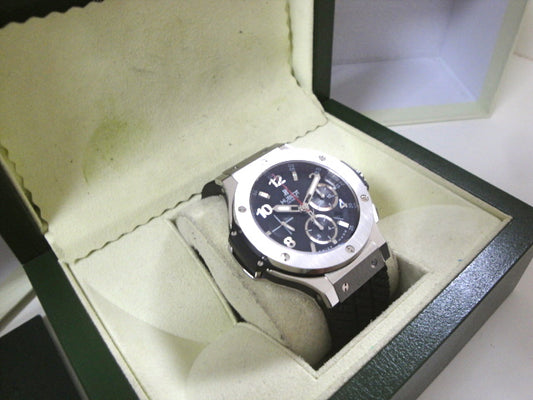 Hublot replica big bang ghiera acciaio strip rubber black dial