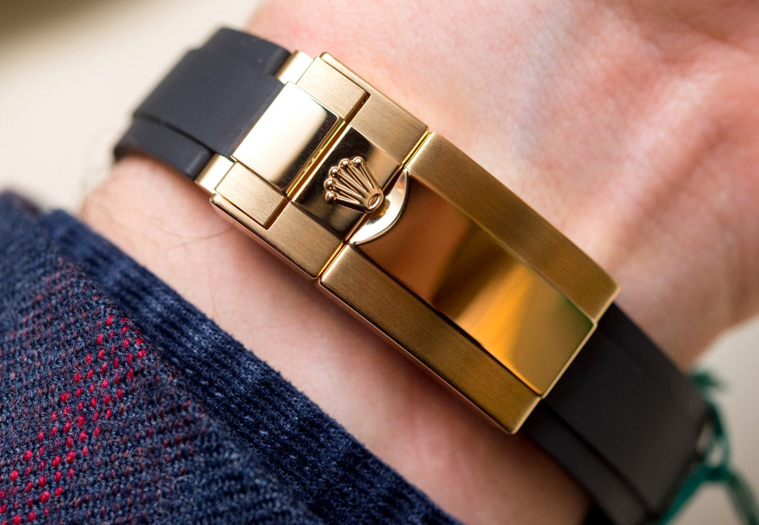 Rolex replica daytona new basilea 2017 oro strip rubber 116518LN orologio replica copia imitazione